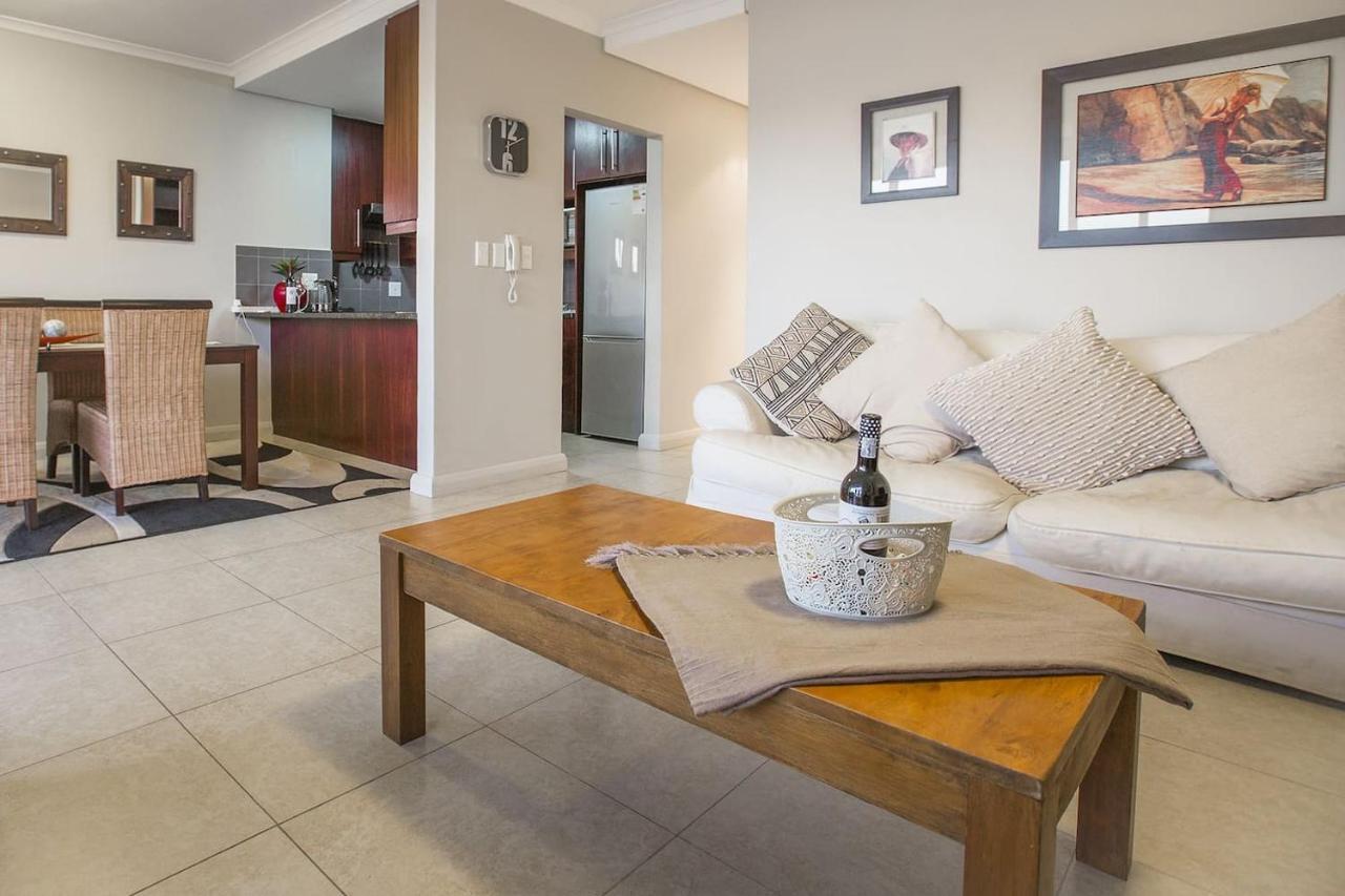 2 Bedroom Apartment With Breathtaking Views! كيب تاون المظهر الخارجي الصورة